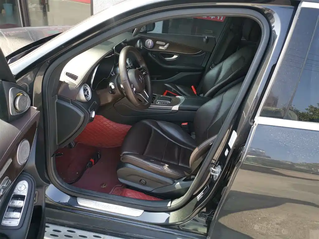 Mercedes-Benz GLC 2020 Facelift GLC 300 L 4MATIC Dynamic фото 12