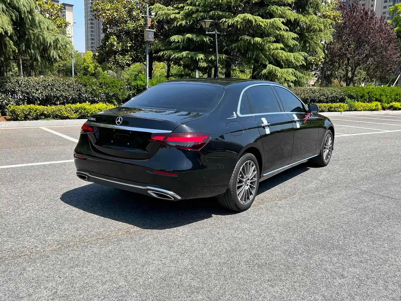 Mercedes-Benz E-Class 2023 E 260 L фото 3