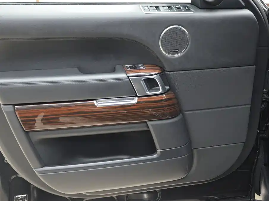 Land Rover Range Rover 2014 5.0 SC V8 AB Autobiography LWB фото 6