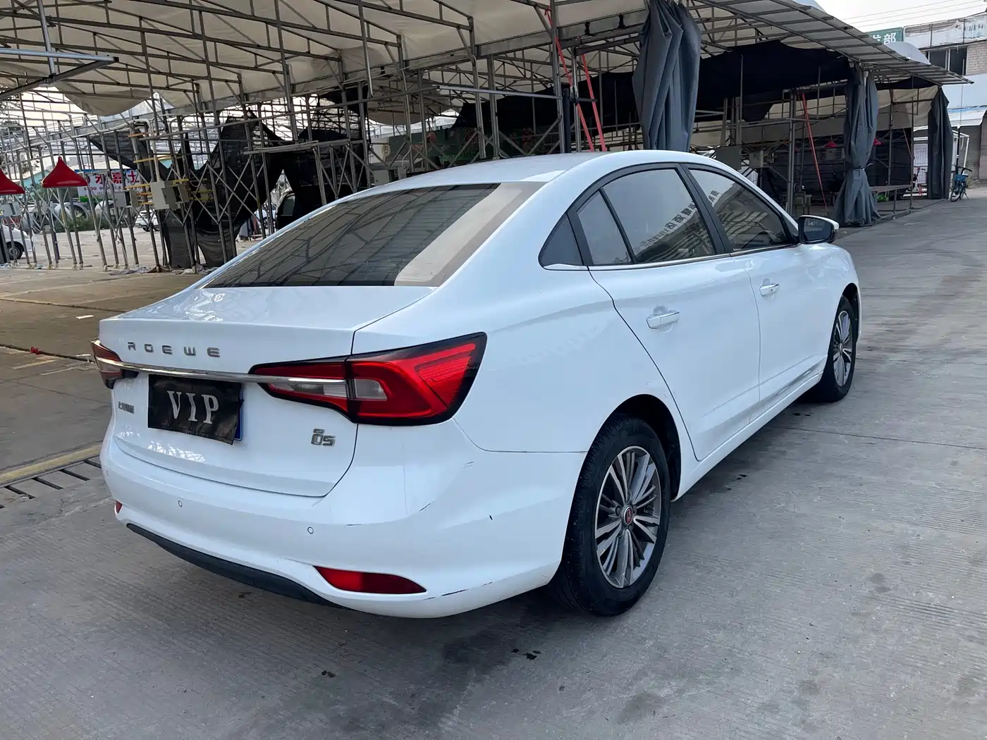 Roewe i5 2019 2019 1.5L Auto 4G Langhao Edition