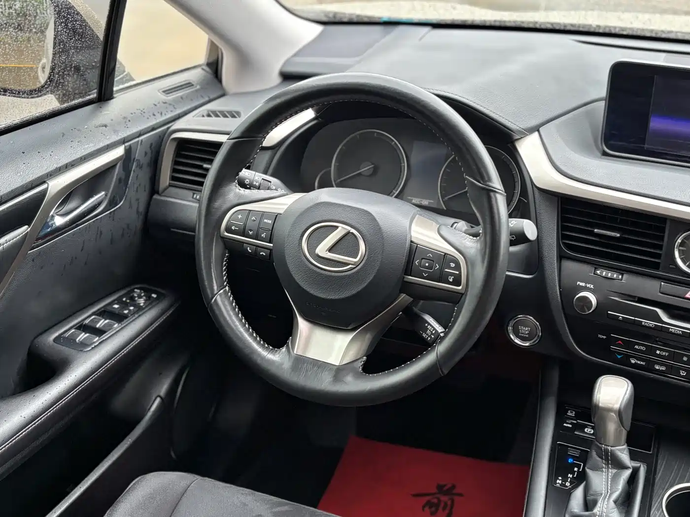 LEXUS RX
