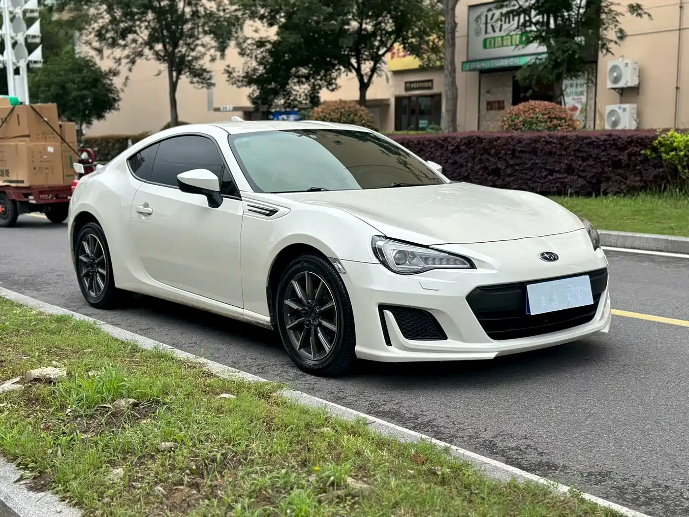 Subaru BRZ 2017 2.0i Manual type-RS Edition фото 3