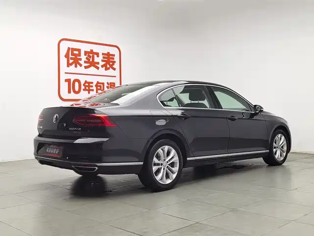 Volkswagen Magotan 2018 330TSI DSG Luxury — фото 2