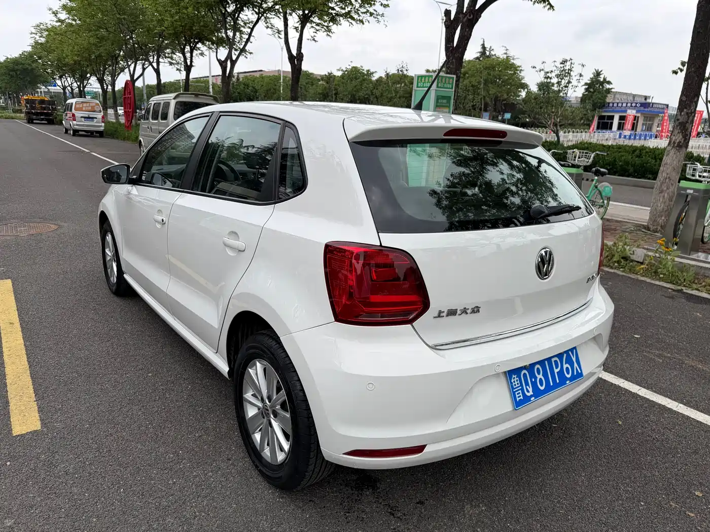 Volkswagen Polo 2016 1.4L Automatic Trend фото 13