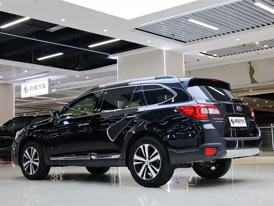 Subaru Outback 2019 2.5i Sport Navigation Edition with EyeSight фото 5