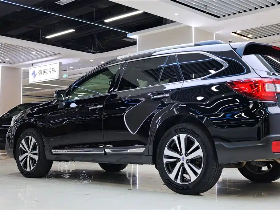 Subaru Outback 2019 2.5i Sport Navigation Edition with EyeSight фото 12