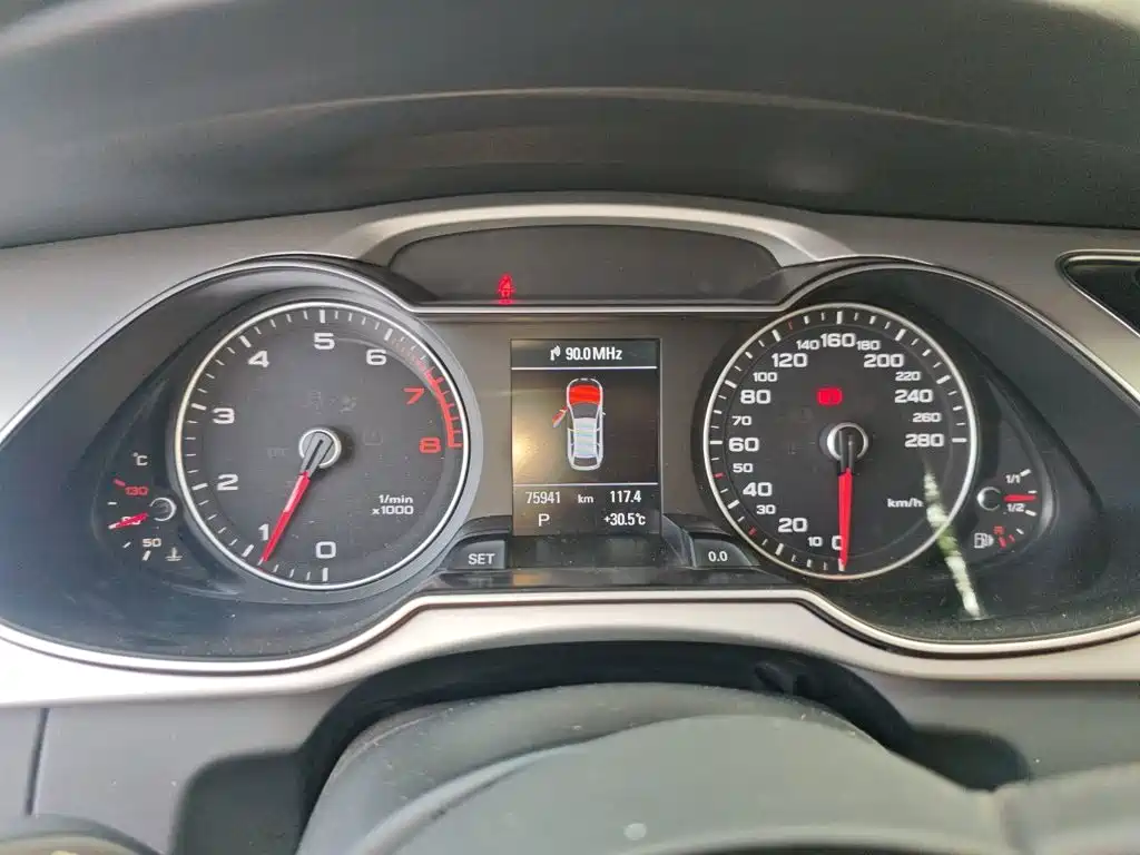 Audi A4 (Import) 2016 2014 40 TFSI allroad quattro plus