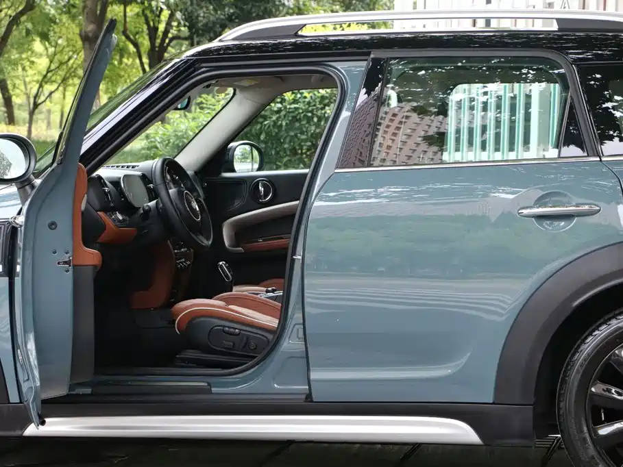 MINI COUNTRYMAN 2022 2022 Facelift 1.5T COOPER ALL4 Connoisseur