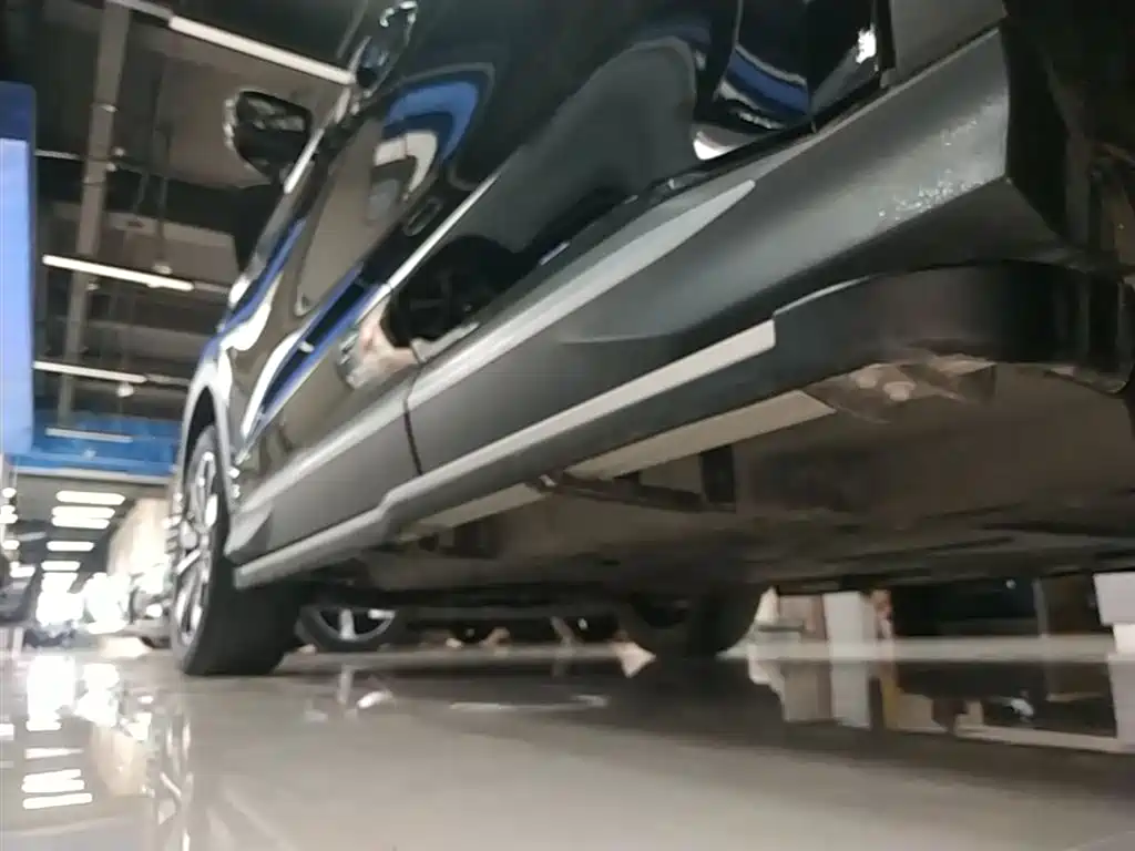 BYD Song PLUS PHEV 2025 DM-i 112KM Honor фото 22