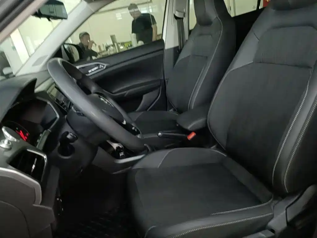 Volkswagen T-Cross 2019 280TSI DSG Comfort Edition фото 15