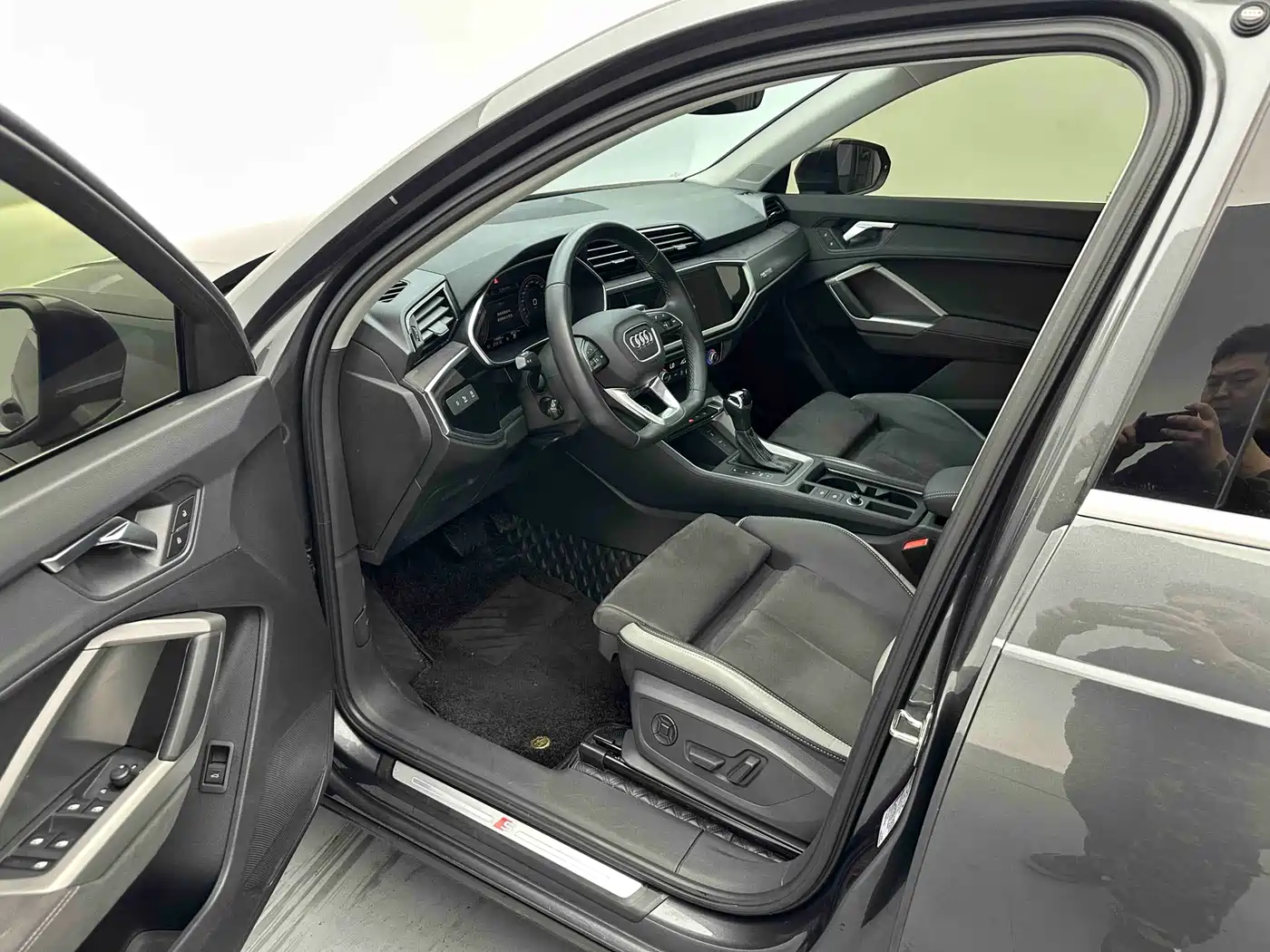 Audi Q3 2023 35 TFSI Fashion Dynamic (1.4T) фото 9