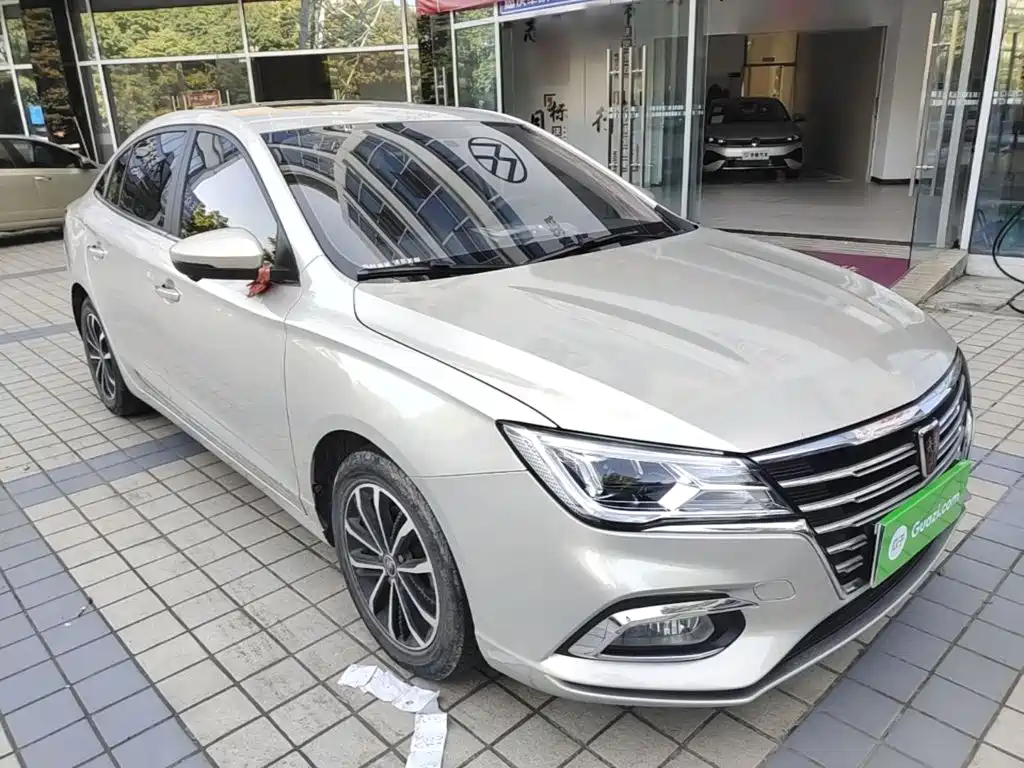 Фото 4 - Roewe i5