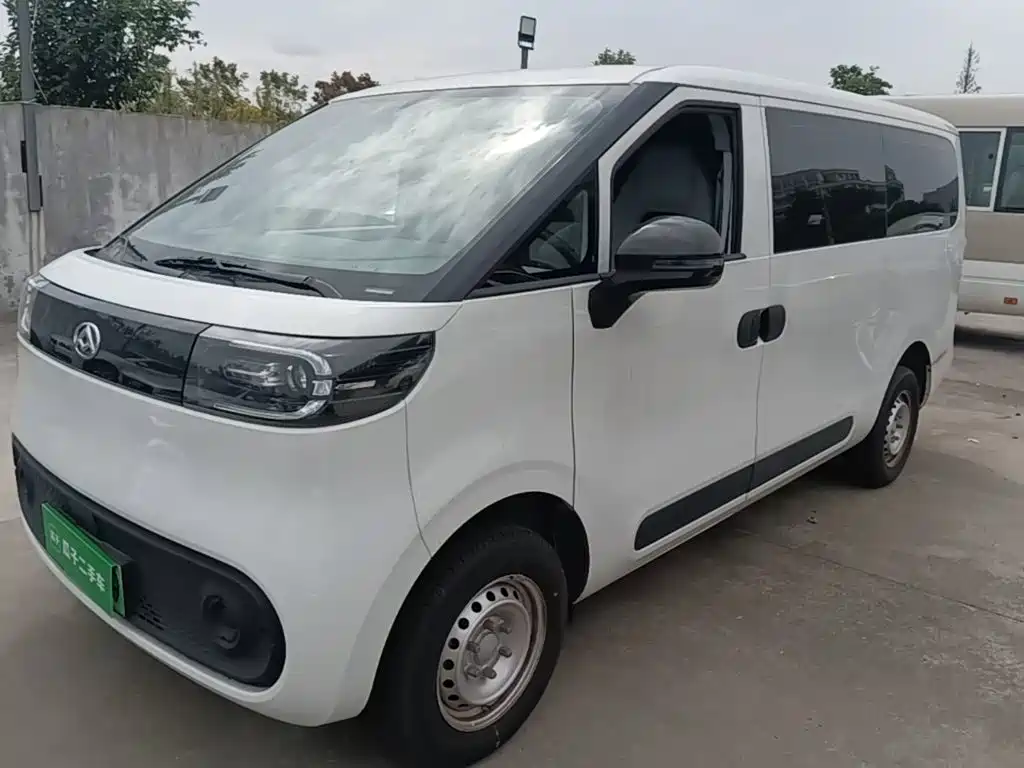 SAIC Maxus Dana V1 2024 — пригон из Китая