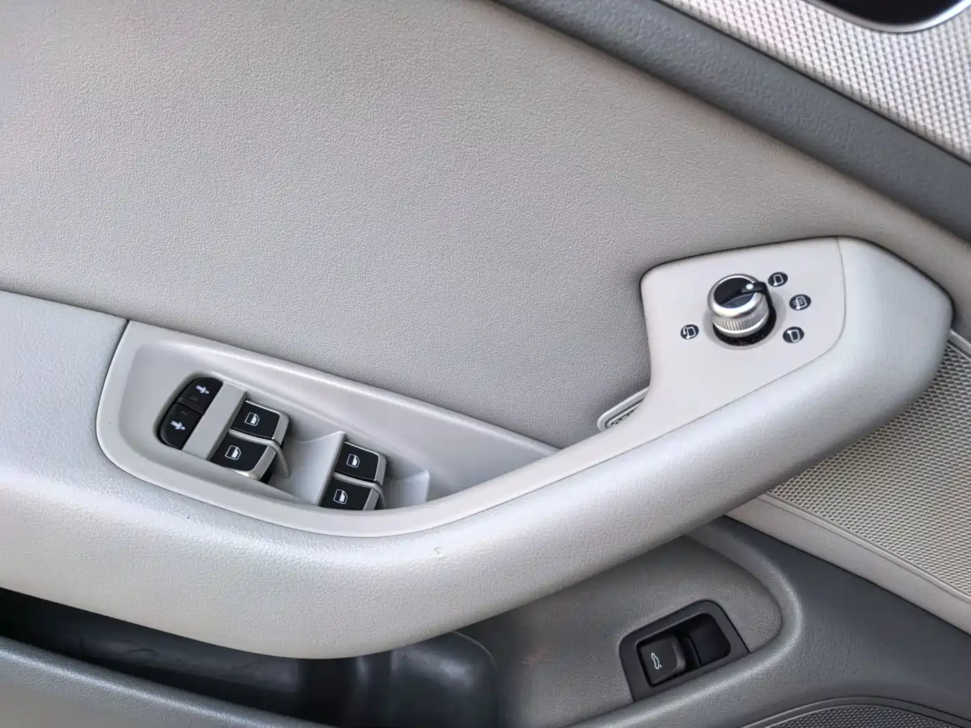 Audi A6L 2014 TFSI Standard фото 13
