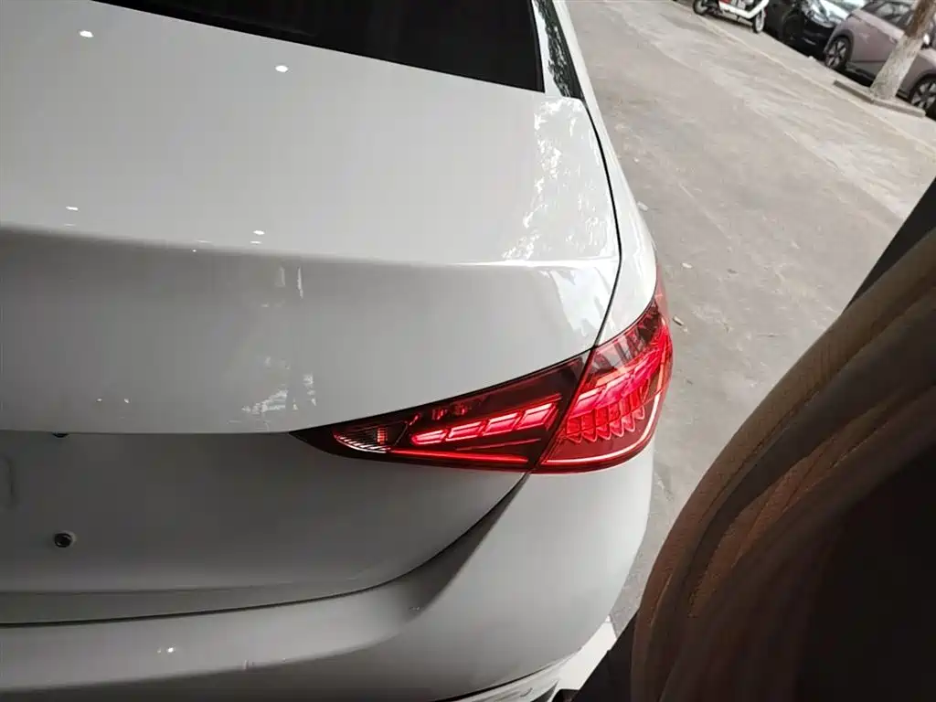 Mercedes-Benz C-Class 2023 Facelift C 260 L Sport Edition фото 8