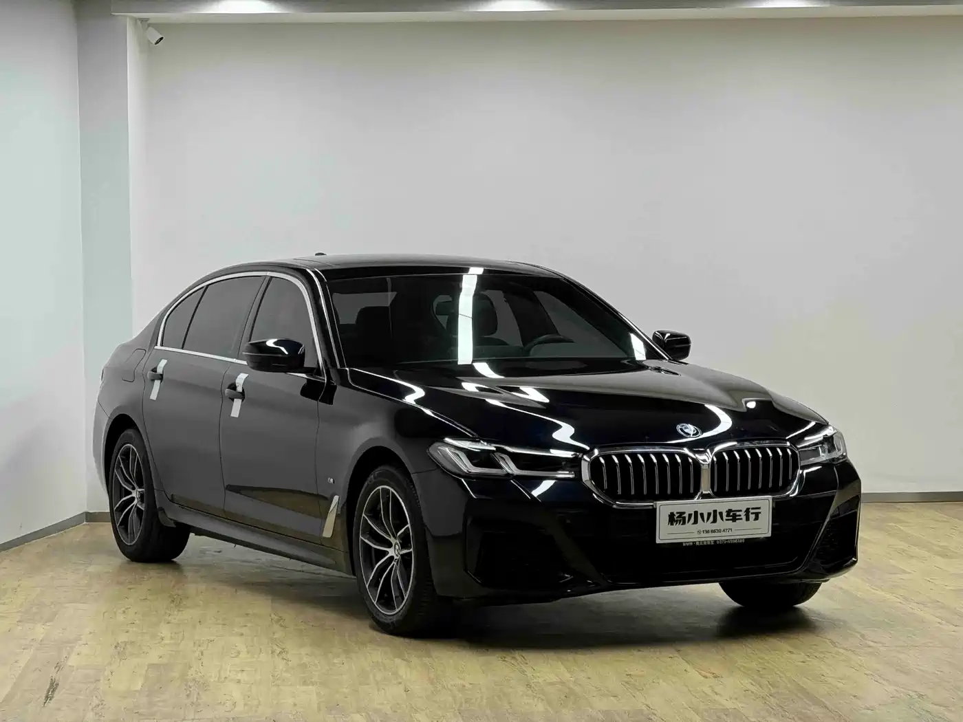BMW 5 Series 2022 525Li M Sport Package фото 3
