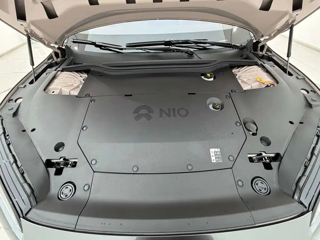 Фото 9 - NIO ET5T