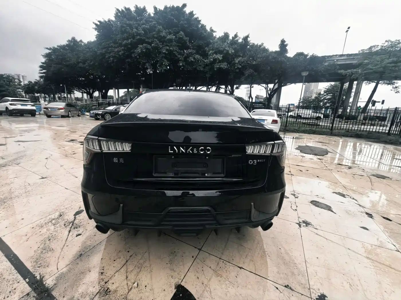 Lynk & Co 03 New Energy 2020 1.5T PHEV Pro фото 4