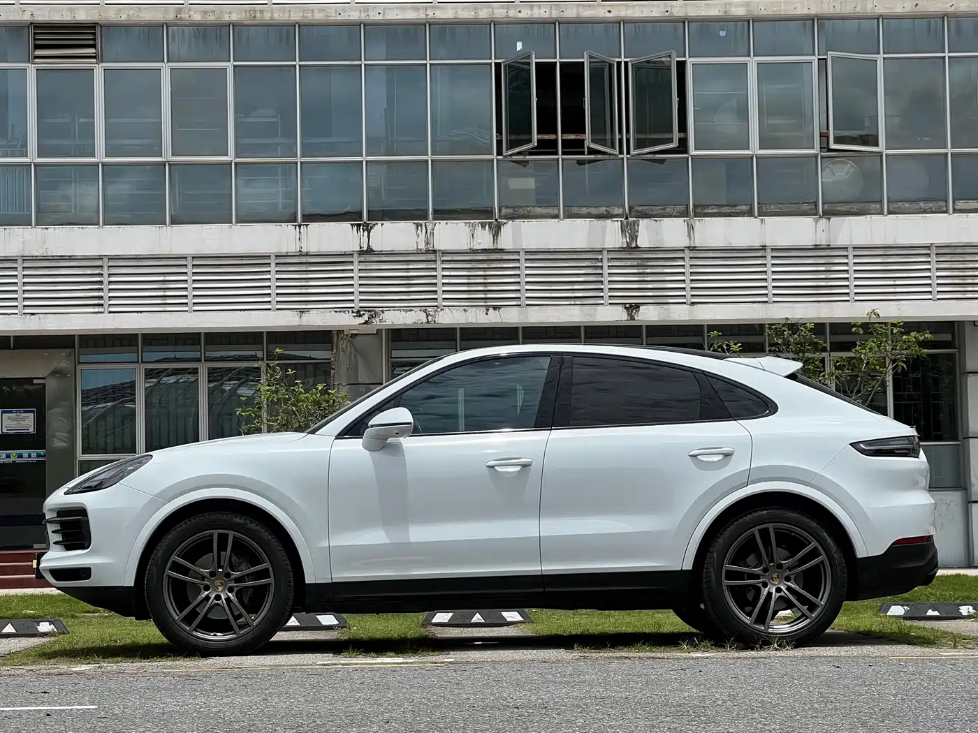 Porsche Cayenne, миниатюра 7