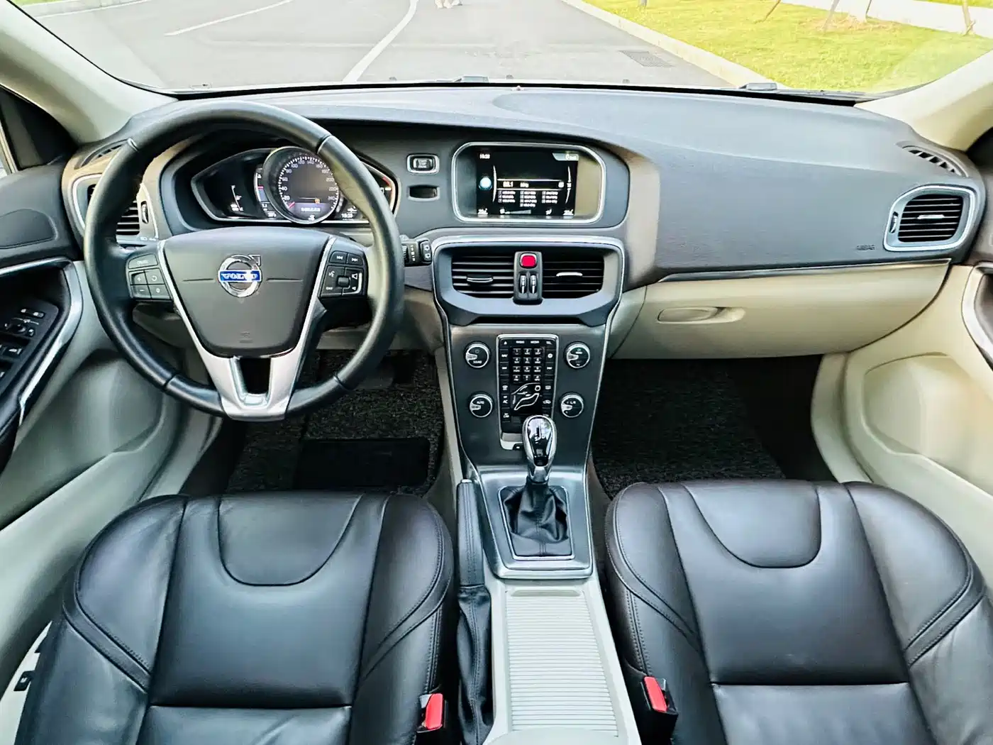 Volvo V40 2016 2016 T3 Comfort Edition
