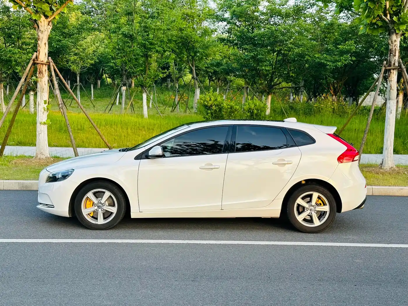 Volvo V40 2016 2016 T3 Comfort Edition