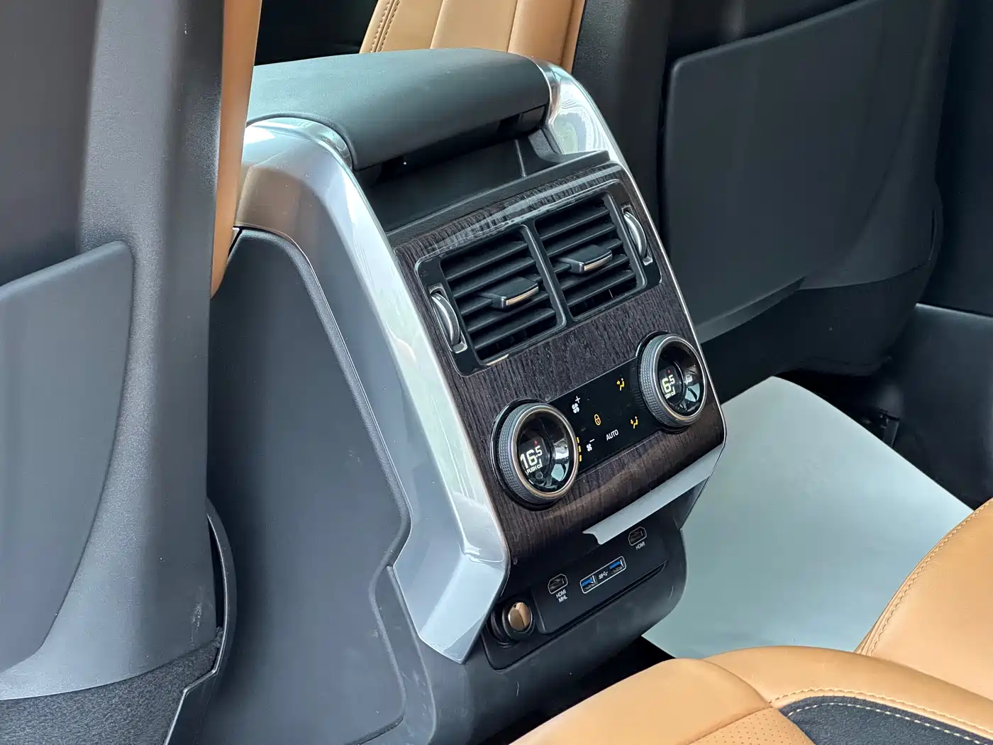 Land Rover Range Rover Sport 2021 3.0 L6 Gloss Black Edition фото 11