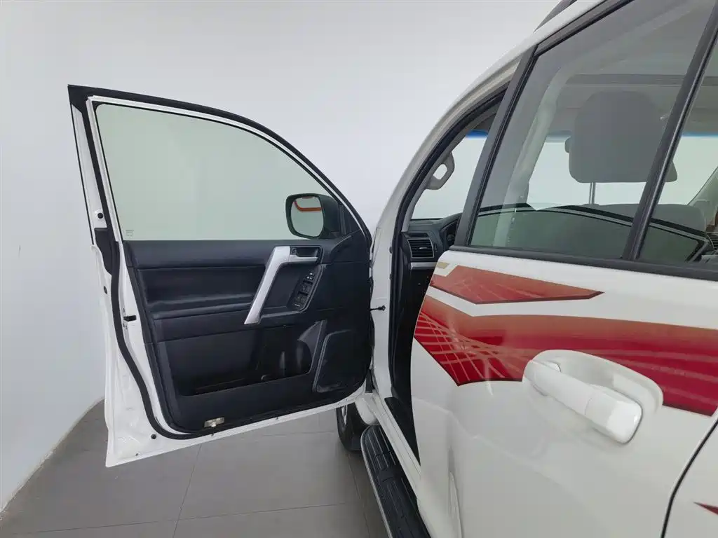 Toyota Prado 2019 3.5L Automatic TX-L Zunxiang Edition with Rear-mounted Spare Tire фото 8