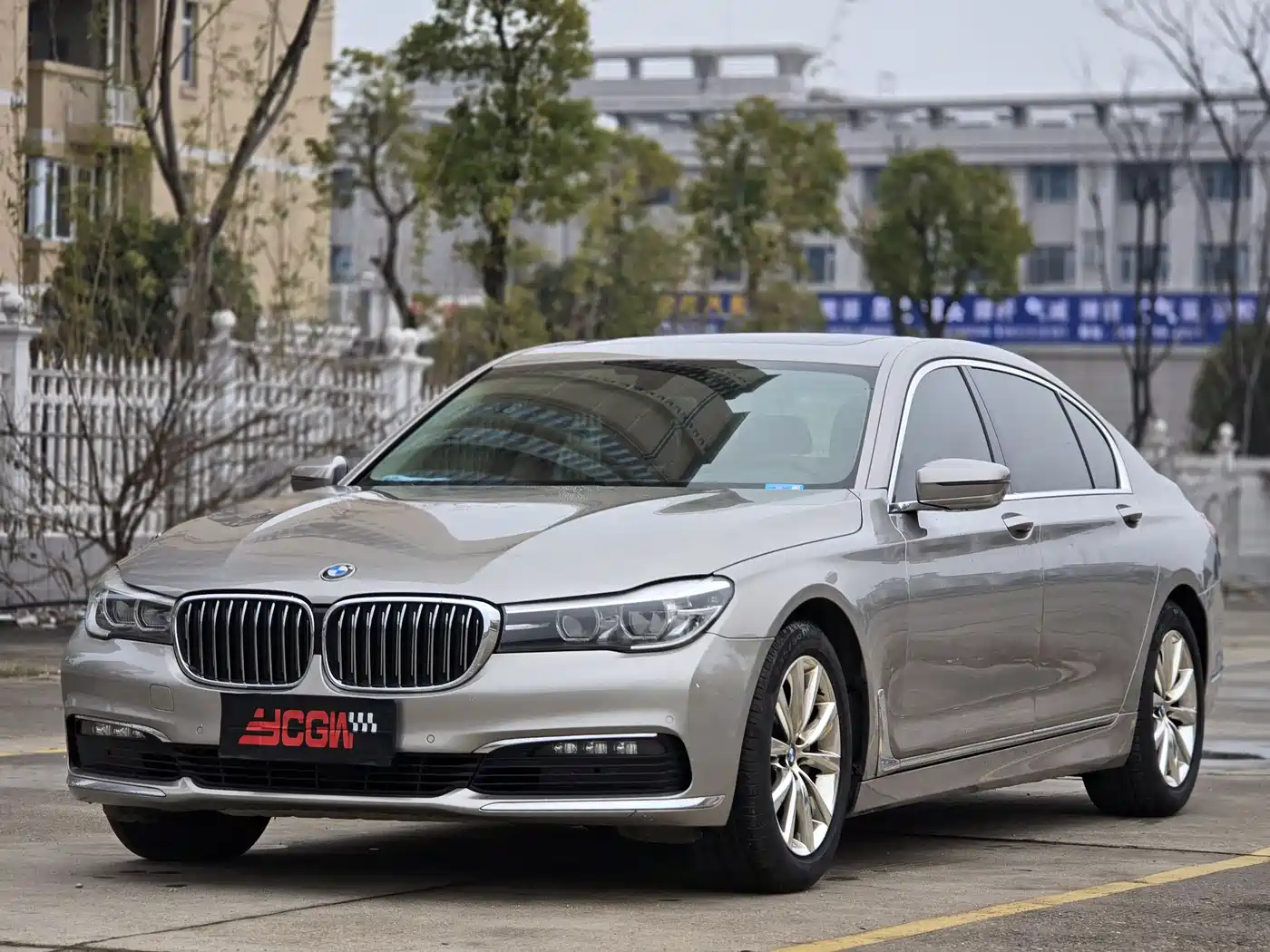 BMW 7 Series 2016 730Li Leading