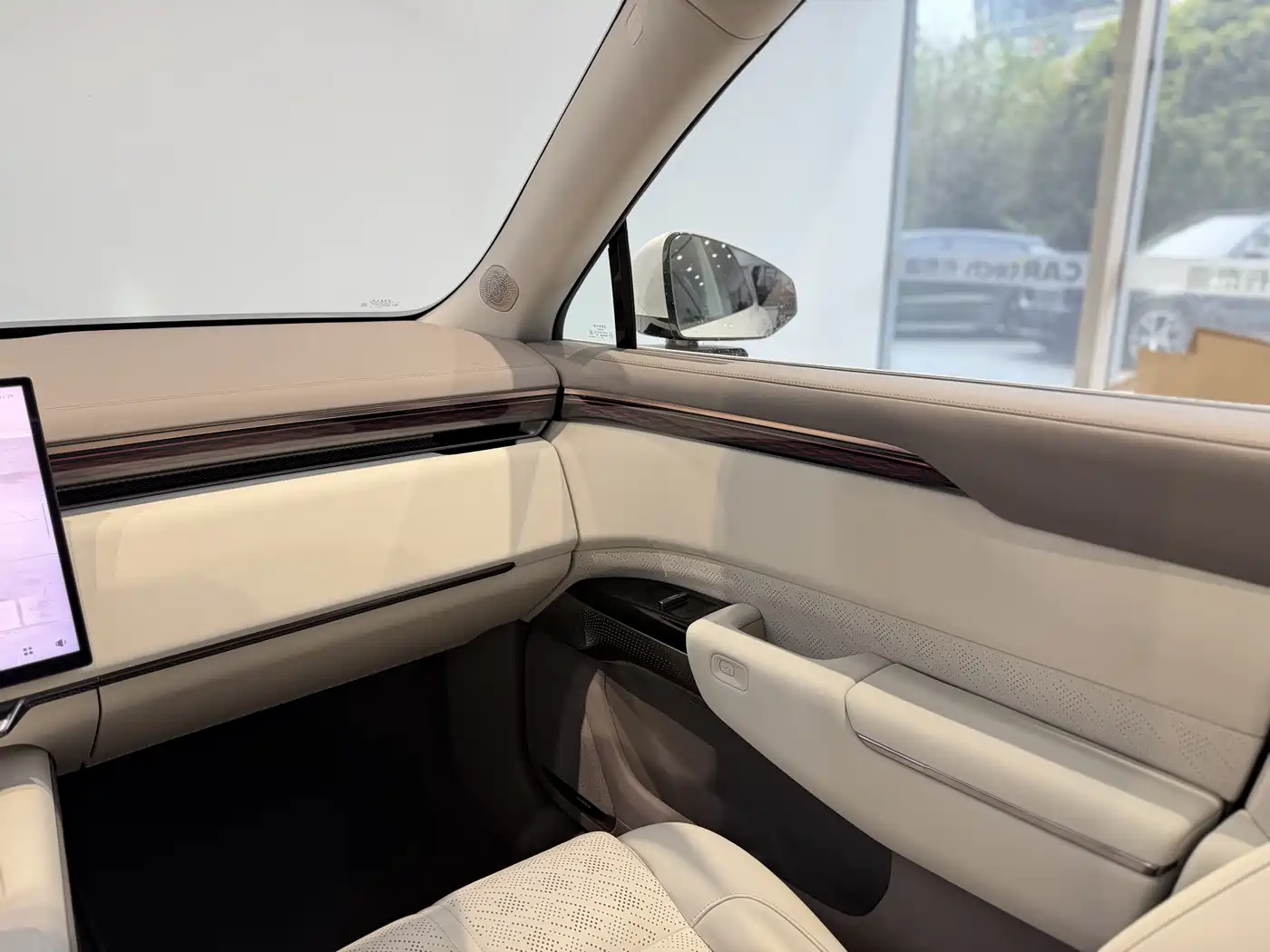 ZEEKR EXTREME KRYPTON 7X