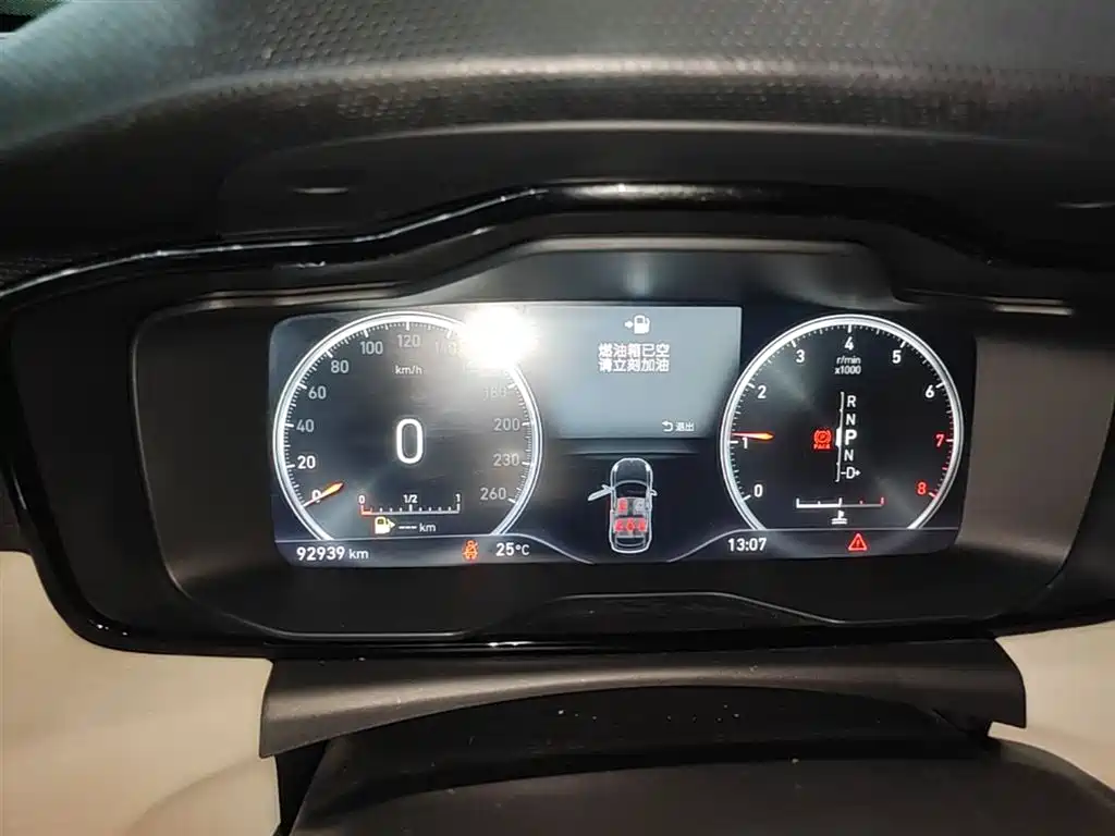 Lynk & Co 02 2019 1.5T DCT 2WD Shine Pro Edition China VI фото 12