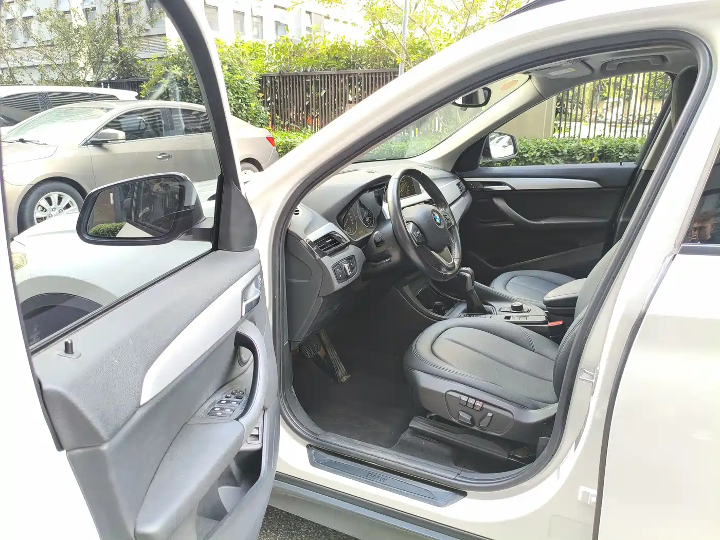 Photo 10 - BMW X1