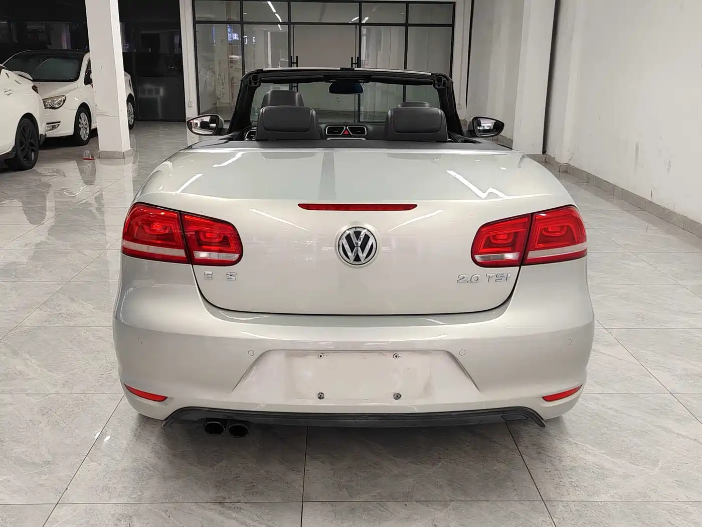 Volkswagen Eos 2011 Model 2.0TSI фото 20