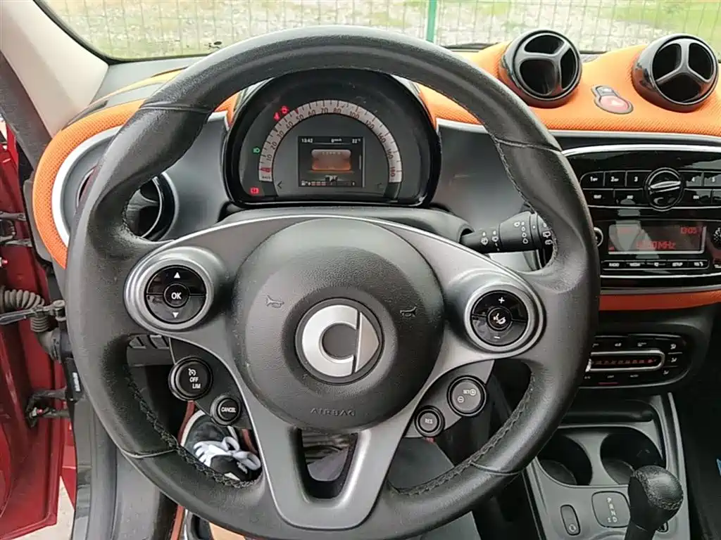 smart forfour 2017 2016 1.0L 52kW Passion Edition