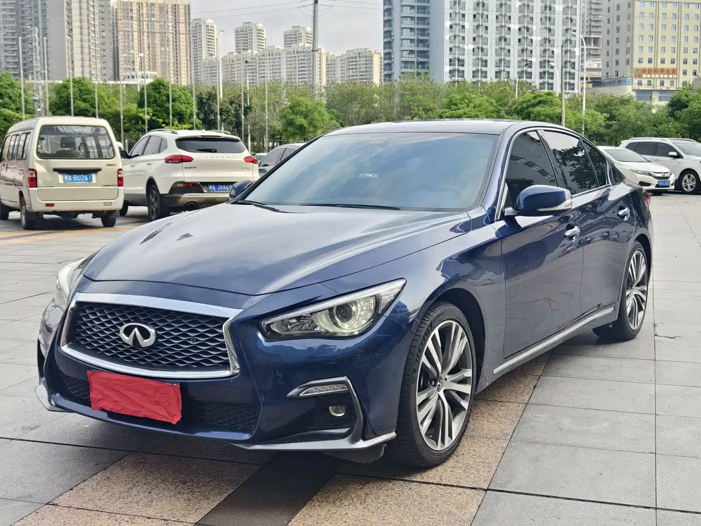 Infiniti Q50L 2022 2.0T Premium Edition