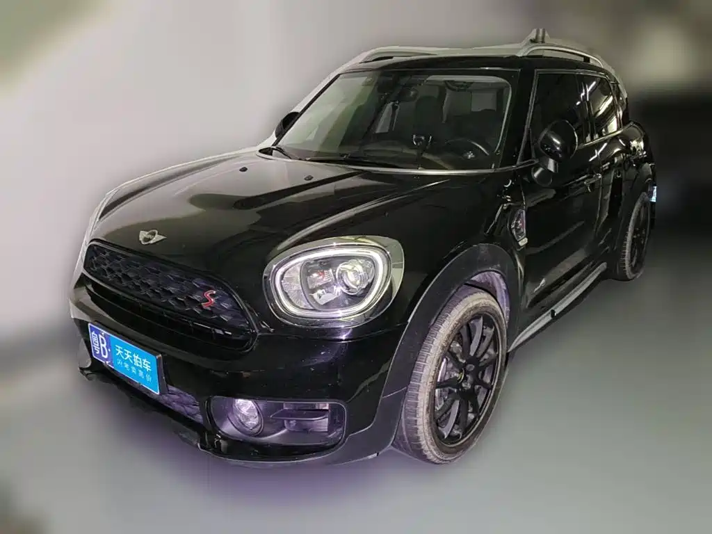 MINI COUNTRYMAN 2017 — пригон из Китая