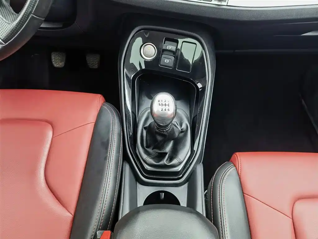 Haval H2s 2017 Blue Label 1.5T Manual Elite фото 13