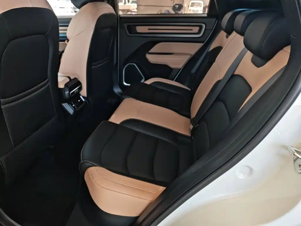 Geely ICON 2023 2023 Model 1.5TD Chocolate Deluxe Edition