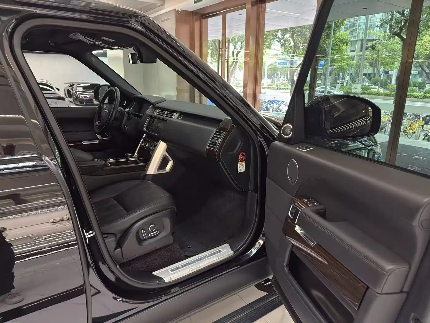 Land Rover Range Rover 2016 3.0 SC V6 Vogue SE Autobiography LWB фото 11