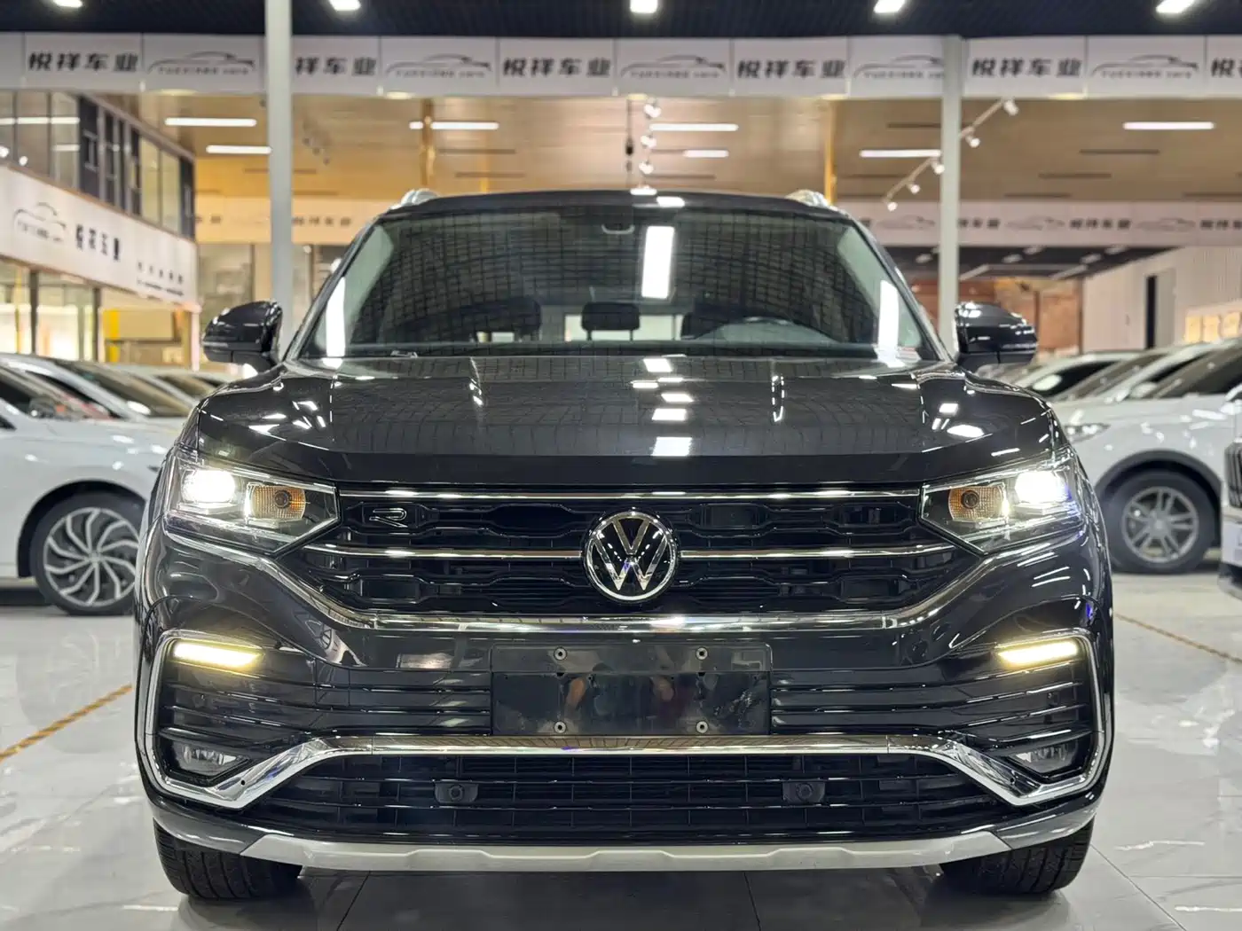 Volkswagen Tayron X 2020 330TSI 2WD Premium Smart Edition фото 7