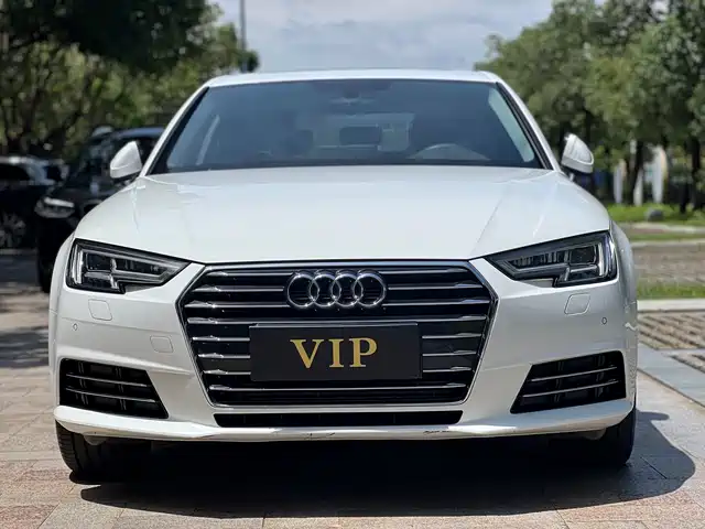 Audi A4L 2018 30th Anniversary 40 TFSI Progressive — фото 3