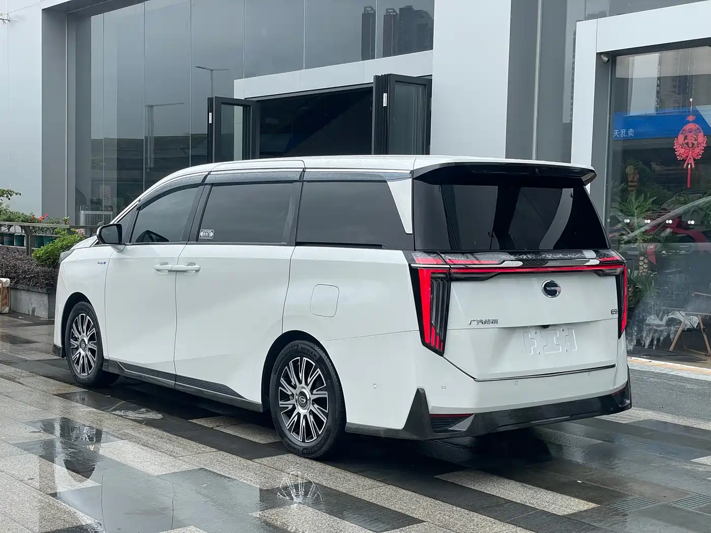 GAC Trumpchi Trumpchi E9 2023 E9 Grandmaster фото 14