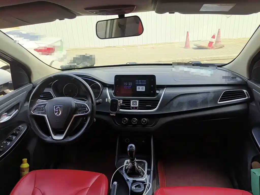 Baojun 730 2019 2019 1.5L Manual Fashion Edition 7-Seater China VI