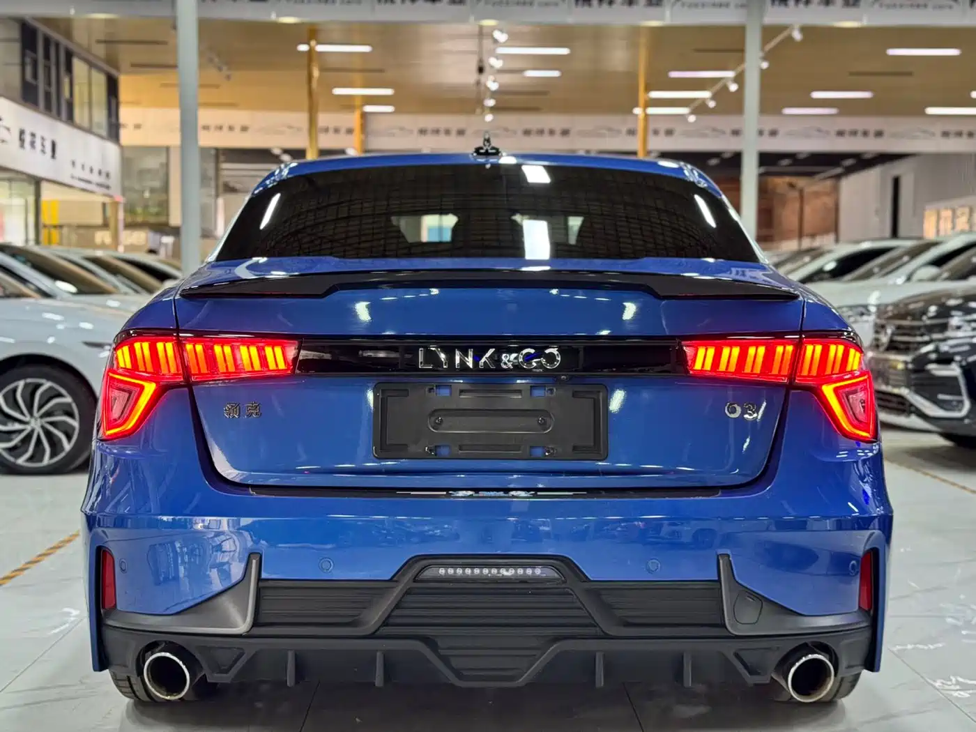 Lynk & Co 03 2021 2.0TD Auto Jin Champion Edition фото 6