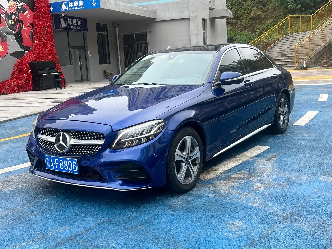 Mercedes-Benz C-Class