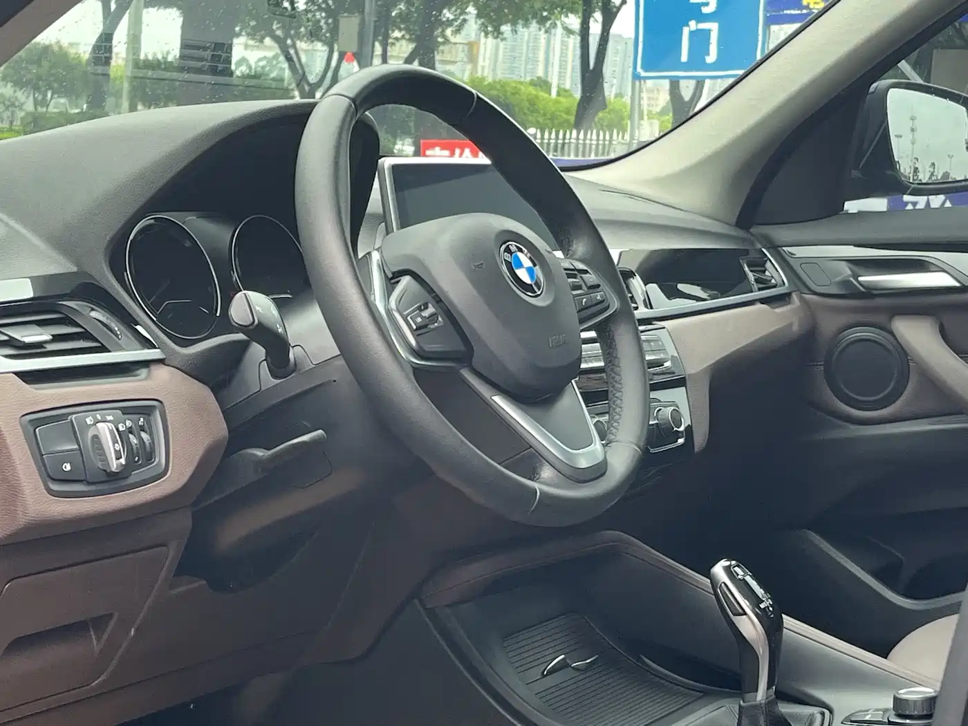 BMW X1 2020 sDrive20Li Fashion Model фото 7