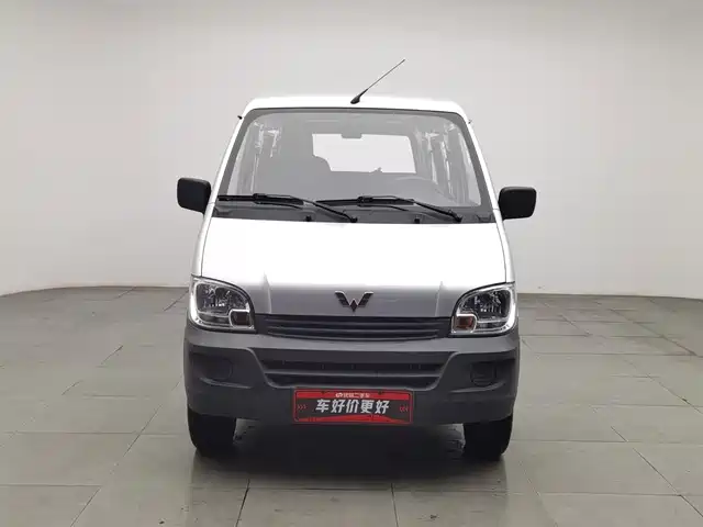 Wuling Motors Wuling Zhiguang 2023 1.5L Utility 5/7-seater — фото 3