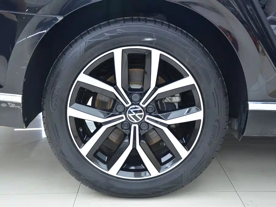 Volkswagen Magotan 2020 330TSI DSG Leading фото 13