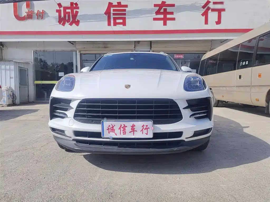 Porsche Macan 2020 Macan 2.0T фото 2
