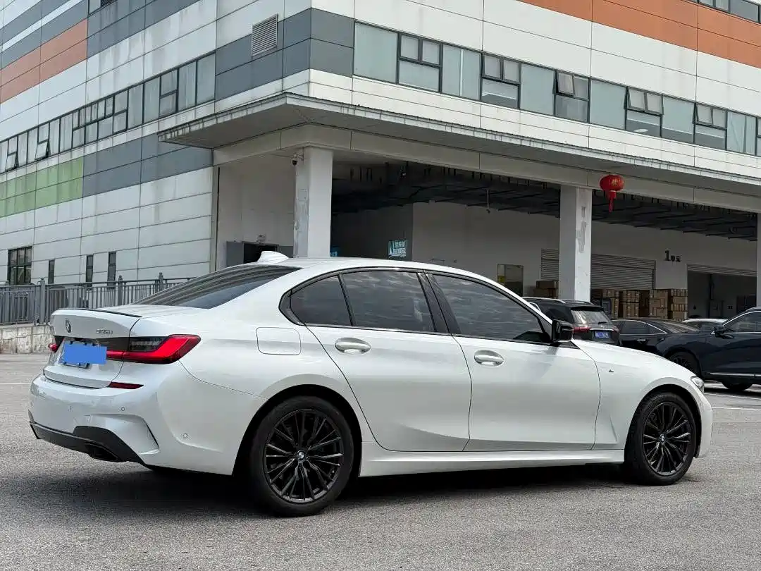 BMW 3 Series 2021 Facelift 325i M Sport Shadow Edition фото 4