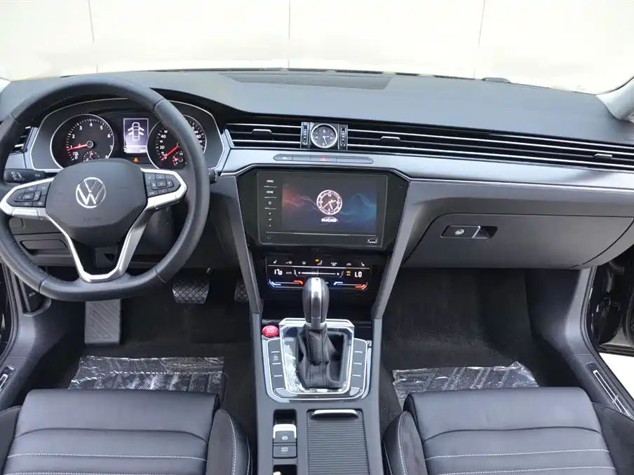 Volkswagen Magotan 2020 330TSI DSG Leading фото 6